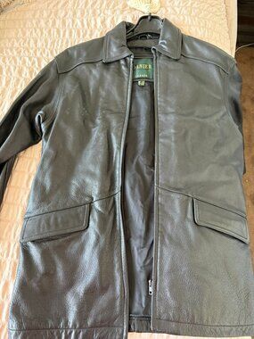 Danier Canada Black Genuine Leather Car Coat Jacket Size 8-10